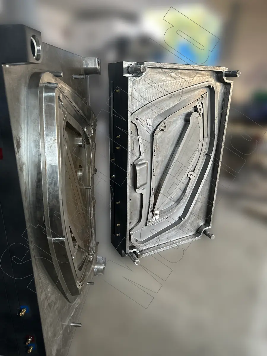 plastic-injection-molding-steel-mold-makina-11a
